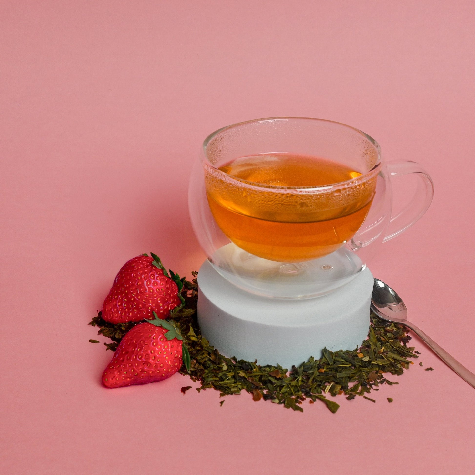 Organic Strawberries and Cream - Loose Leaf Tea